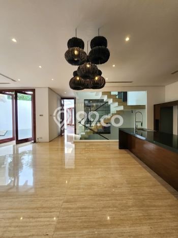 Dijual Rumah Luas Megah Dengan View Eksklusif di Pondok Indah, Jakarta Selatan Dijual Rumah Luas Megah Dengan View Eksklusif di Pondok Indah, Jakarta Selatan