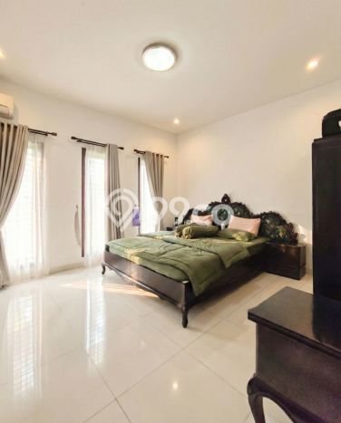Rumah Elit Modern Siap Huni di Bintaro Jakarta Selatan Rumah Elit Modern Siap Huni di Bintaro Jakarta Selatan
