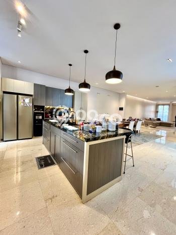 For Sale! Premium House LT 233m2 Desain Modern di Veteran For Sale! Premium House LT 233m2 Desain Modern di Veteran