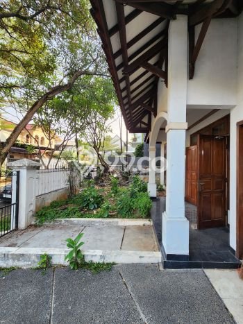 Jual Rumah Mewah Elegan Dengan View Cantik di Pondok Indah, Jakarta Selatan Jual Rumah Mewah Elegan Dengan View Cantik di Pondok Indah, Jakarta Selatan