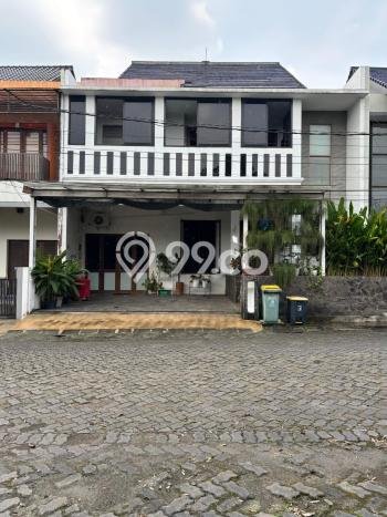 For Sale! Luxury House LT 242m2 Desain Modern di Veteran For Sale! Luxury House LT 242m2 Desain Modern di Veteran