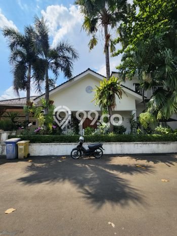SPECIAL OFFER! Rumah Asri area Cipete, LT 742m² Bangunan 650m² SPECIAL OFFER! Rumah Asri area Cipete, LT 742m² Bangunan 650m²