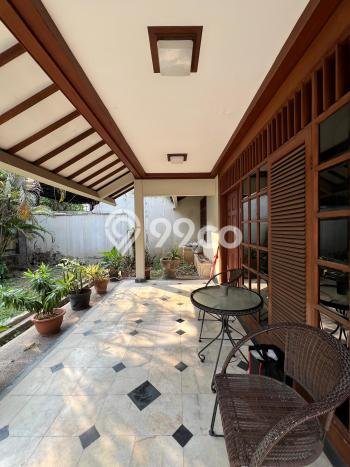 Rumah area Kebayoran Baru, Lingkungan Elite 3 KT Rumah area Kebayoran Baru, Lingkungan Elite 3 KT