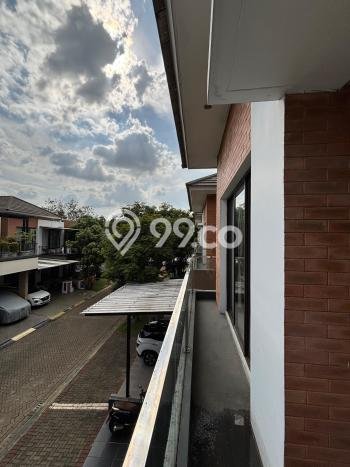 Rumah Mewah LB 161m2 Siap Pakai Desain Elegan di Bintaro, Tangerang Selatan Rumah Mewah LB 161m2 Siap Pakai Desain Elegan di Bintaro, Tangerang Selatan