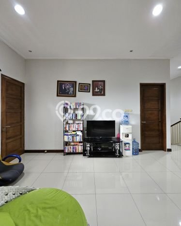 Ready to Use! Luxury House LT 185m2 Desain Modern di Bintaro Ready to Use! Luxury House LT 185m2 Desain Modern di Bintaro