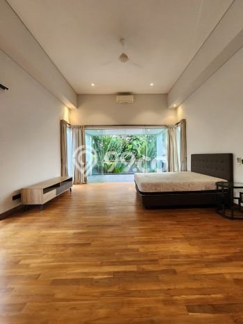 Rumah Elit LB 480m2 Siap Pakai Desain Elegan di Kemang, Jakarta Selatan Rumah Elit LB 480m2 Siap Pakai Desain Elegan di Kemang, Jakarta Selatan
