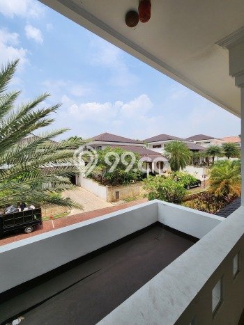 Rumah dengan Lokasi Strategis 3 KT di Pejaten, Jakarta Selatan Rumah dengan Lokasi Strategis 3 KT di Pejaten, Jakarta Selatan