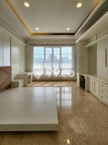 Jual Rumah 6 KT di Kemang, Jakarta Selatan - Luas Tanah 517m2m² Jual Rumah 6 KT di Kemang, Jakarta Selatan - Luas Tanah 517m2m²