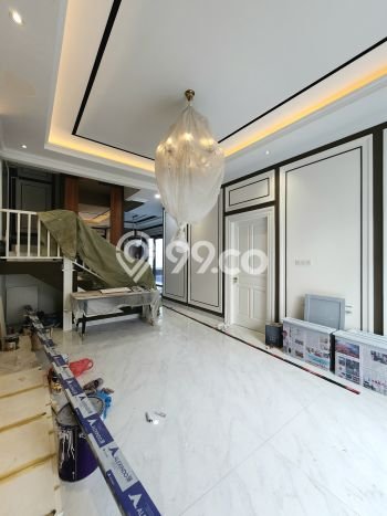 For Sale! Luxury House LT 200m2 Desain Elegan di Pondok Indah For Sale! Luxury House LT 200m2 Desain Elegan di Pondok Indah