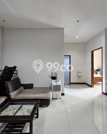 Ready to Use! Luxury House LT 185m2 Desain Modern di Bintaro Ready to Use! Luxury House LT 185m2 Desain Modern di Bintaro