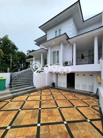 KESEMPATAN TERBAIK! Rumah Asri area Pondok Indah, LT 755m² Bangunan 550m² KESEMPATAN TERBAIK! Rumah Asri area Pondok Indah, LT 755m² Bangunan 550m²