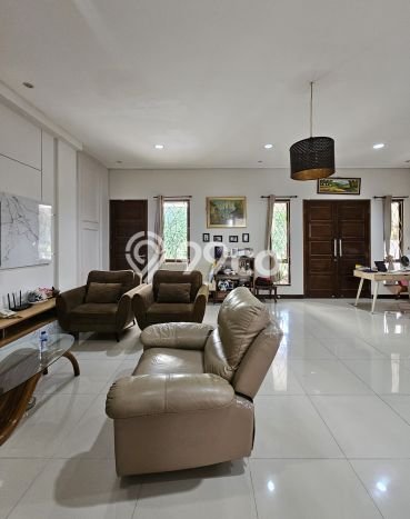 Ready to Use! Luxury House LT 185m2 Desain Modern di Bintaro Ready to Use! Luxury House LT 185m2 Desain Modern di Bintaro
