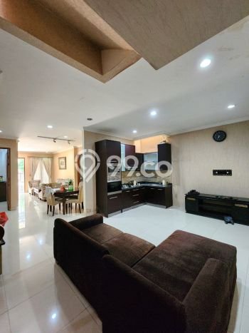 Dijual Rumah Luas Megah Dengan View Eksklusif di Pondok Indah, Jakarta Selatan Dijual Rumah Luas Megah Dengan View Eksklusif di Pondok Indah, Jakarta Selatan