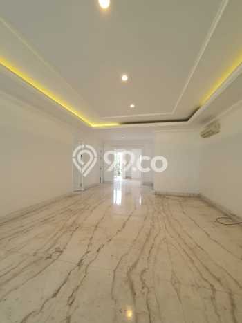 Rumah Lokasi Strategis area Pondok Indah, Jakarta Selatan, LT 590m² Bangunan 800m² Rumah Lokasi Strategis area Pondok Indah, Jakarta Selatan, LT 590m² Bangunan 800m²