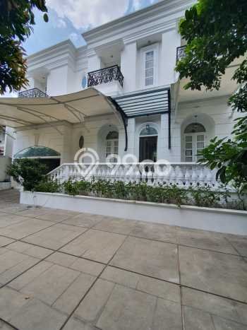 Rumah Lokasi Strategis area Pondok Indah, Jakarta Selatan, LT 590m² Bangunan 800m² Rumah Lokasi Strategis area Pondok Indah, Jakarta Selatan, LT 590m² Bangunan 800m²