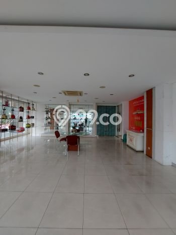 Unit Kantor Dijual di Kebayoran Baru Jakarta Selatan Luas Tanah 420m2, Luas Bangunan 850m2 Unit Kantor Dijual di Kebayoran Baru Jakarta Selatan Luas Tanah 420m2, Luas Bangunan 850m2