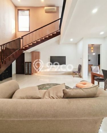 Rumah Elit Modern Siap Huni di Bintaro Jakarta Selatan Rumah Elit Modern Siap Huni di Bintaro Jakarta Selatan
