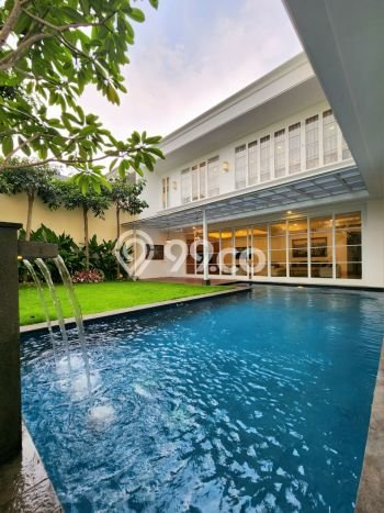 Rumah Luxury Modern Tanpa Renovasi di Kemang Jakarta Selatan Rumah Luxury Modern Tanpa Renovasi di Kemang Jakarta Selatan