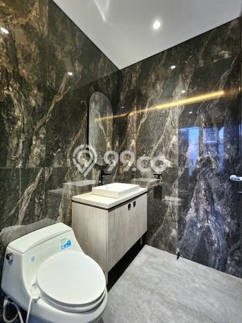 Rumah Elit LB 450m2 Siap Pakai Desain Elegan di Pondok Indah, Jakarta Selatan Rumah Elit LB 450m2 Siap Pakai Desain Elegan di Pondok Indah, Jakarta Selatan