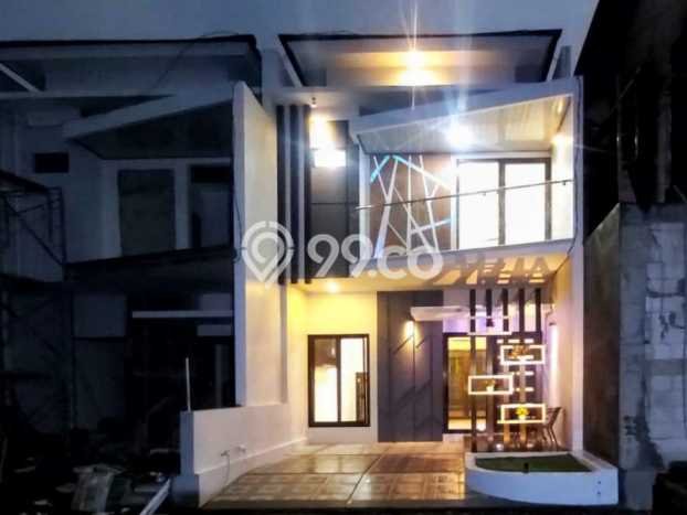 Jual Rumah Eksklusif 2 KT di Kutisari, Surabaya Jual Rumah Eksklusif 2 KT di Kutisari, Surabaya