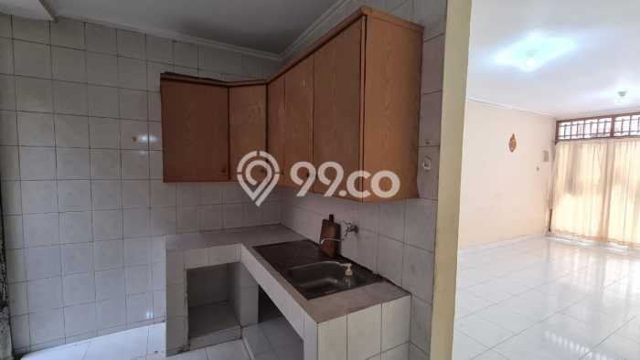 Rumah kawasan Kelapa Gading, Jakarta Utara, LT 102m² LB 145m² Rumah kawasan Kelapa Gading, Jakarta Utara, LT 102m² LB 145m²