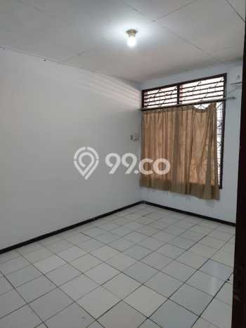 Lokasi strategis! Rumah siap huni disewakan di Kelapa Gading LB 90m2 Lokasi strategis! Rumah siap huni disewakan di Kelapa Gading LB 90m2