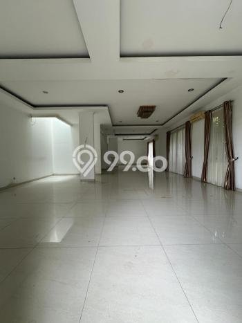 Hunian Elit LB 525m2 Siap Huni Desain Elegan di Sunter, Jakarta Utara Hunian Elit LB 525m2 Siap Huni Desain Elegan di Sunter, Jakarta Utara