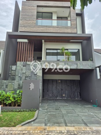 Jual Rumah Luas Elegan Dengan View Eksklusif di Citraland, Surabaya Jual Rumah Luas Elegan Dengan View Eksklusif di Citraland, Surabaya