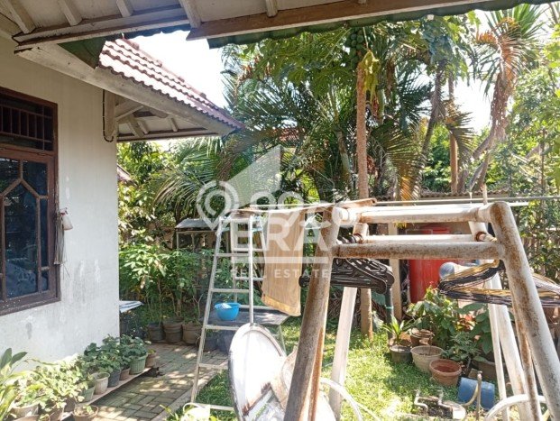 Rumah Modern Minimalis 4 KT Bisa Langsung Pindah di Banyumanik Rumah Modern Minimalis 4 KT Bisa Langsung Pindah di Banyumanik