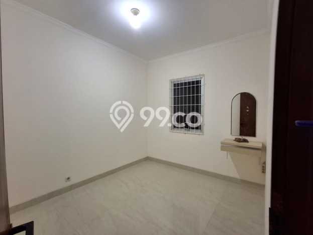 Apartemen Disewa Murah 2 KT / 1 KM di Kelapa Gading, Jakarta Utara Apartemen Disewa Murah 2 KT / 1 KM di Kelapa Gading, Jakarta Utara