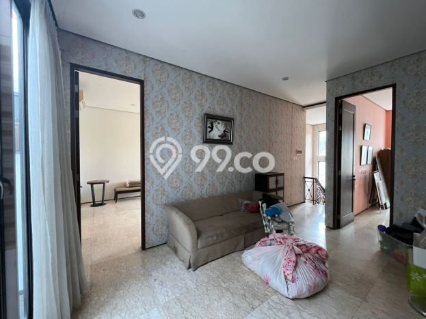 Siap Huni Rumah Mewah 3 Kamar di Kelapa Gading Dekat ke Mana Saja Siap Huni Rumah Mewah 3 Kamar di Kelapa Gading Dekat ke Mana Saja