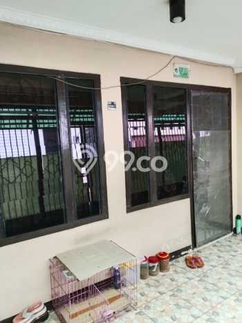Rumah Elit Akses Strategis di Jakarta Barat Semi Furnished Rumah Elit Akses Strategis di Jakarta Barat Semi Furnished