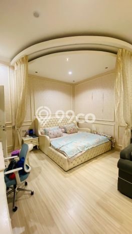 Rumah mewah, 3 lantai, bebas banjir, aman,di sunter jakarta utara Rumah mewah, 3 lantai, bebas banjir, aman,di sunter jakarta utara