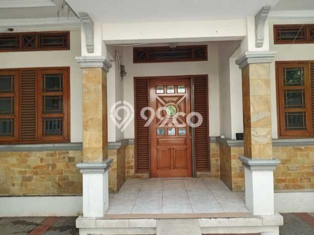 Rumah 3 lantai, dekat mall kelapa gading Rumah 3 lantai, dekat mall kelapa gading