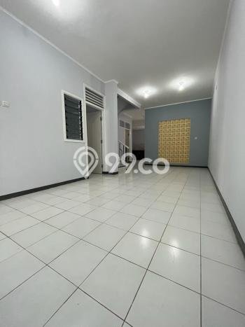 Rumah 2 lantai di area kelapa puan, kelapa gading Rumah 2 lantai di area kelapa puan, kelapa gading