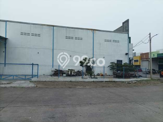 Gudang Hook di kompleks pergudangan di Cakung Gudang Hook di kompleks pergudangan di Cakung