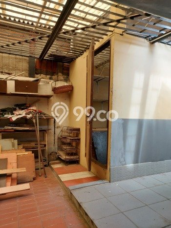 Rumah standart 1,5 lantai di Kelapa gading. Rumah standart 1,5 lantai di Kelapa gading.