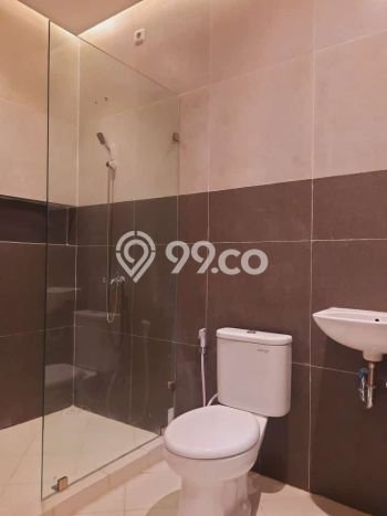 Rumah Strategis Modern Lb 95m2 di Kelapa Gading, Jakarta Utara Rumah Strategis Modern Lb 95m2 di Kelapa Gading, Jakarta Utara