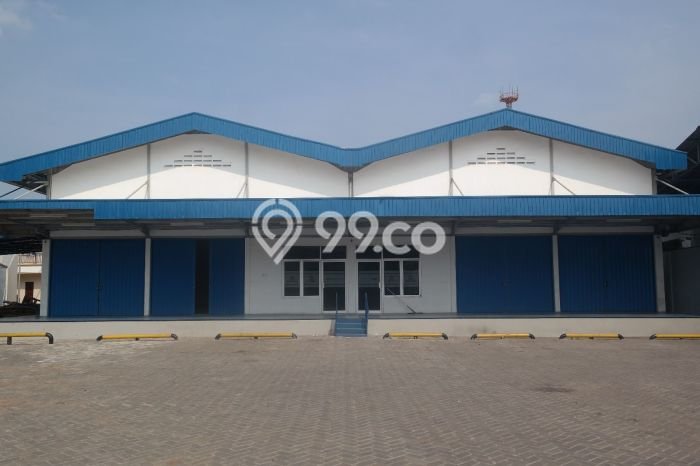 Gudang Kawasan Premium di Cakung, Luas 1500m², Jalan Utama Gudang Kawasan Premium di Cakung, Luas 1500m², Jalan Utama