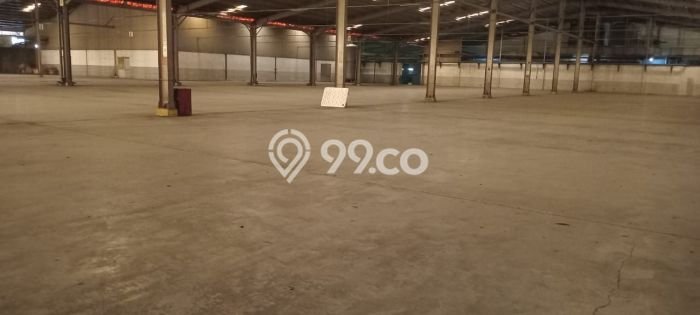 Gudang Area Premium di Telukjambe Barat, Luas 5000m², For Rent Gudang Area Premium di Telukjambe Barat, Luas 5000m², For Rent