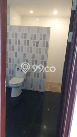 Gudang Lokasi Strategis di Joglo, Luas 70m², Kawasan Niaga Gudang Lokasi Strategis di Joglo, Luas 70m², Kawasan Niaga