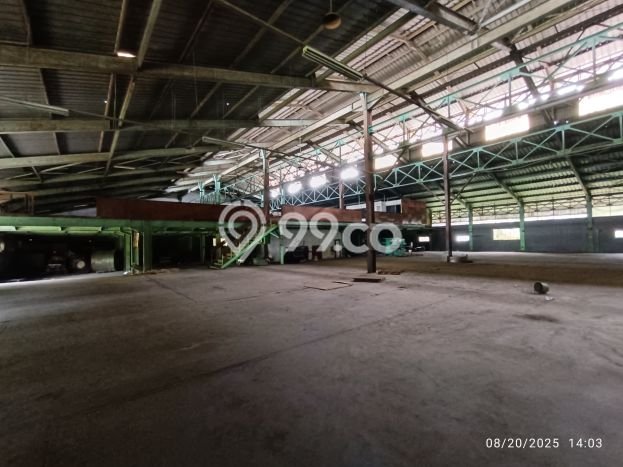 Gudang Kawasan Premium di Pulo Gadung, Luas 4143m², Jalan Raya Gudang Kawasan Premium di Pulo Gadung, Luas 4143m², Jalan Raya