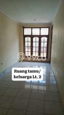 Hunian Cantik Minimalis Lb 175m2 di Kelapa Gading, Jakarta Utara Hunian Cantik Minimalis Lb 175m2 di Kelapa Gading, Jakarta Utara