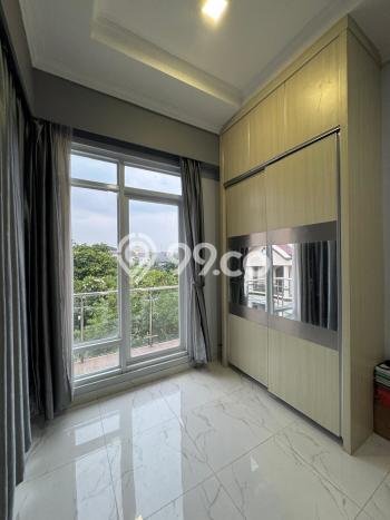 Hot Offer Hunian Mewah Ideal dan Luas di Kelapa Gading, Jakarta Utara Hot Offer Hunian Mewah Ideal dan Luas di Kelapa Gading, Jakarta Utara