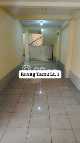 Hunian Cantik Minimalis Lb 175m2 di Kelapa Gading, Jakarta Utara Hunian Cantik Minimalis Lb 175m2 di Kelapa Gading, Jakarta Utara