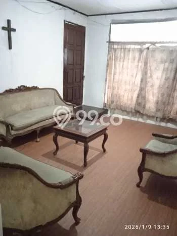 Disewakan! Rumah 3 Kamar Tidur &
2 Kamar Mandi di Pluit, Jakarta Utara Disewakan! Rumah 3 Kamar Tidur &
2 Kamar Mandi di Pluit, Jakarta Utara