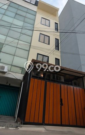 Peluang Investasi! Kost Dijual di Tambora, Jakarta Barat, 20 KT, 20 KM, Luas 310m2 Peluang Investasi! Kost Dijual di Tambora, Jakarta Barat, 20 KT, 20 KM, Luas 310m2