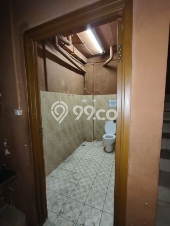 AREA BERKEMBANG! Ruko For Rent di Sunter, Luas 375m², Ready Bisnis AREA BERKEMBANG! Ruko For Rent di Sunter, Luas 375m², Ready Bisnis