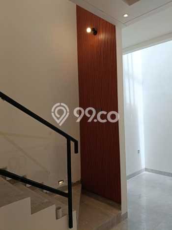 Jual Rumah Luas Elegan Dengan View Cantik di Sunter, Jakarta Utara Jual Rumah Luas Elegan Dengan View Cantik di Sunter, Jakarta Utara