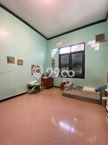 Hunian Elit LB 1000m2 Siap Pakai Desain Elegan di Manyar, Surabaya Hunian Elit LB 1000m2 Siap Pakai Desain Elegan di Manyar, Surabaya